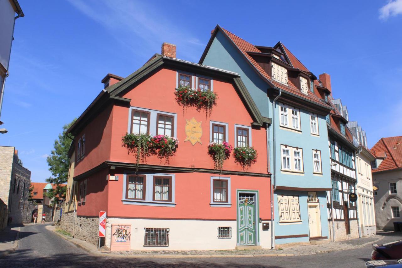 Haus Zum Kleinen Helm Lejlighed Erfurt Eksteriør billede