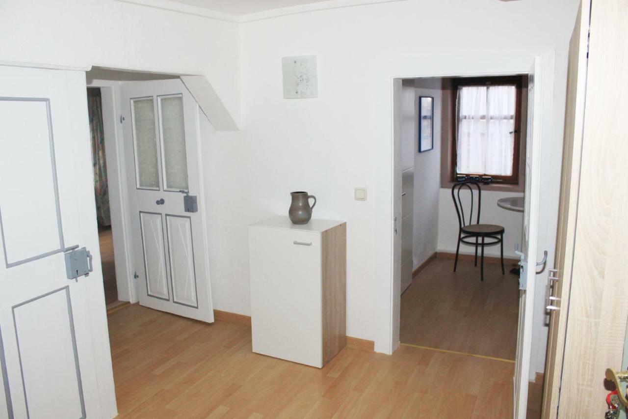 Haus Zum Kleinen Helm Lejlighed Erfurt Eksteriør billede